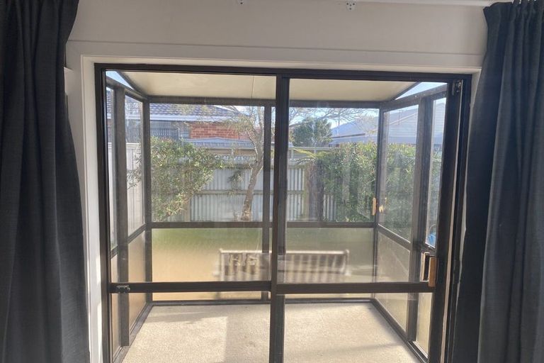 Photo of property in 20 Royal Crescent, Saint Kilda, Dunedin, 9012