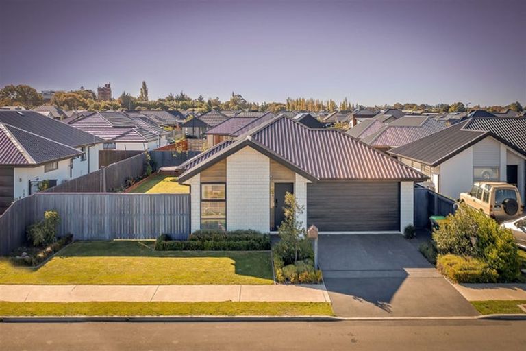 Photo of property in 75 Southfield Drive, Lincoln, 7608