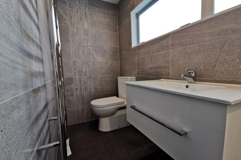 Photo of property in 1 Latitude Close, Whitby, Porirua, 5024