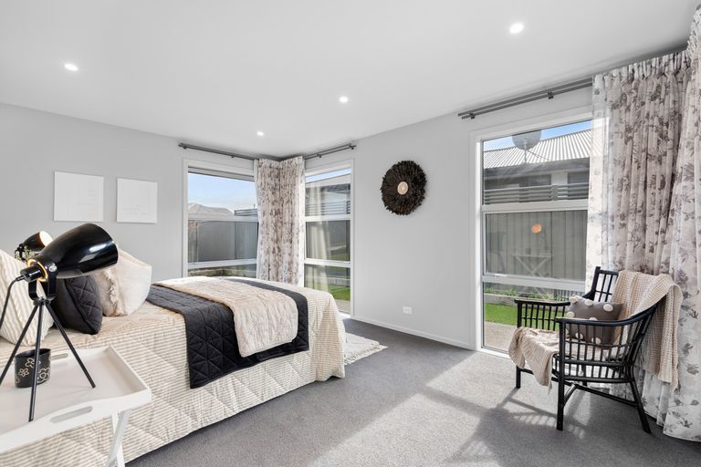 Photo of property in 15 Caledonia Drive, Mosgiel, 9024