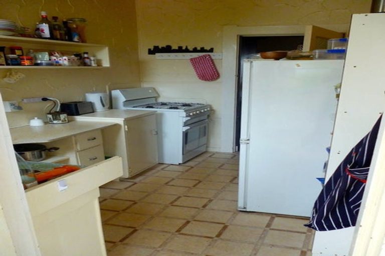 Photo of property in 44 Pirie Street, Mount Victoria, Wellington, 6011