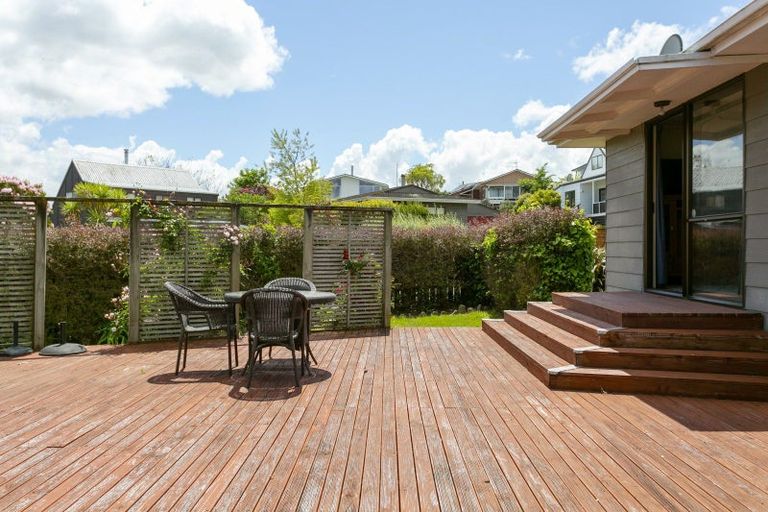 Photo of property in 6 Holland Grove, Richmond Heights, Taupo, 3330