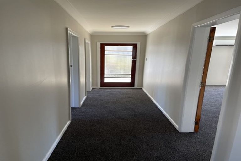 Photo of property in 36 Mcparland Street, Ebdentown, Upper Hutt, 5018