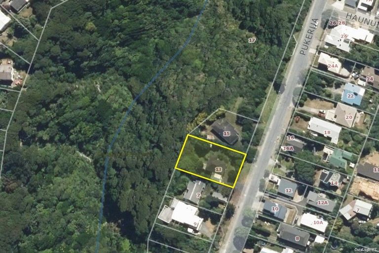 Photo of property in 13 Pukerua Beach Road, Pukerua Bay, 5026