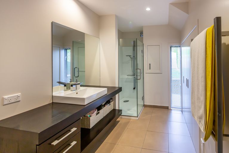 Photo of property in 8 Ngatea Road, Diamond Harbour, Lyttelton, 8971