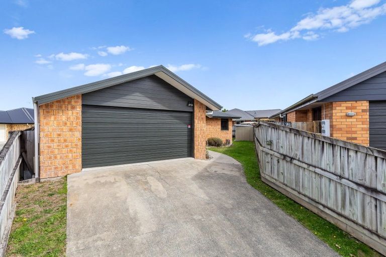 Photo of property in 16 Edward Street, Grandview Heights, Hamilton, 3200