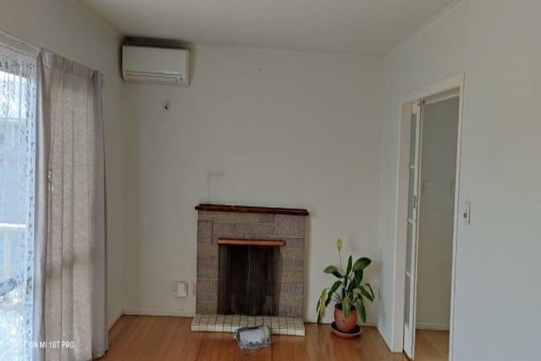 Photo of property in 12 Dolphin Street, Pakuranga, Auckland, 2010