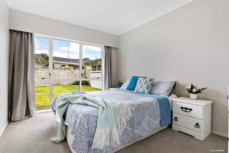 Photo of property in 6 Lakeside Drive, Pahurehure, Papakura, 2113