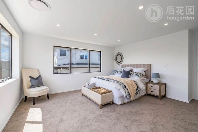 Photo of property in 30 Colliston Rise, Pinehill, Auckland, 0632