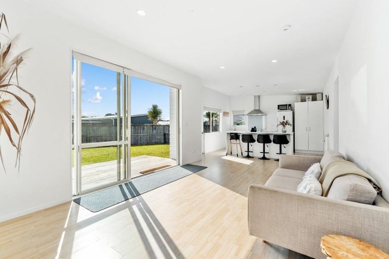 Photo of property in 75 Ata-mahina Way, Ruakaka, 0116