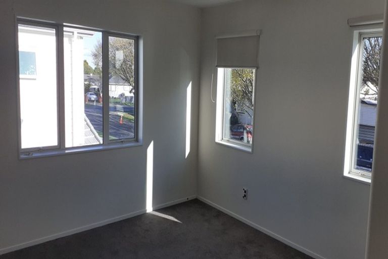 Photo of property in 3d Reding Street, Takanini, 2112