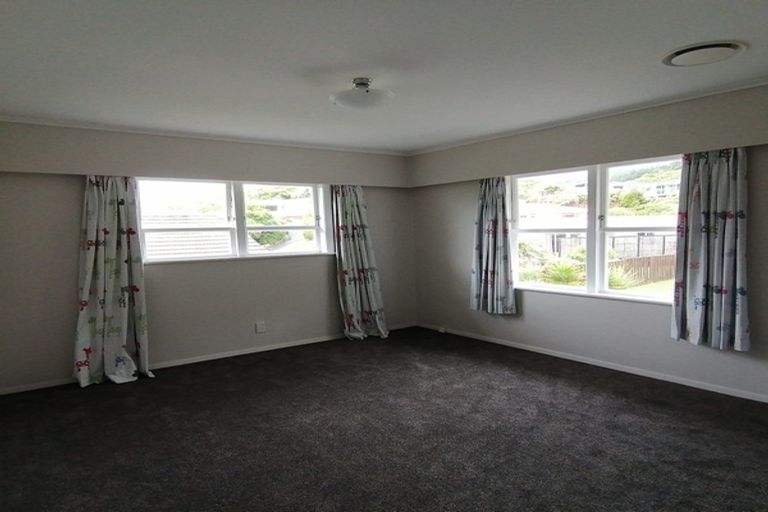 Photo of property in 38 Pembroke Street, Tawa, Wellington, 5028