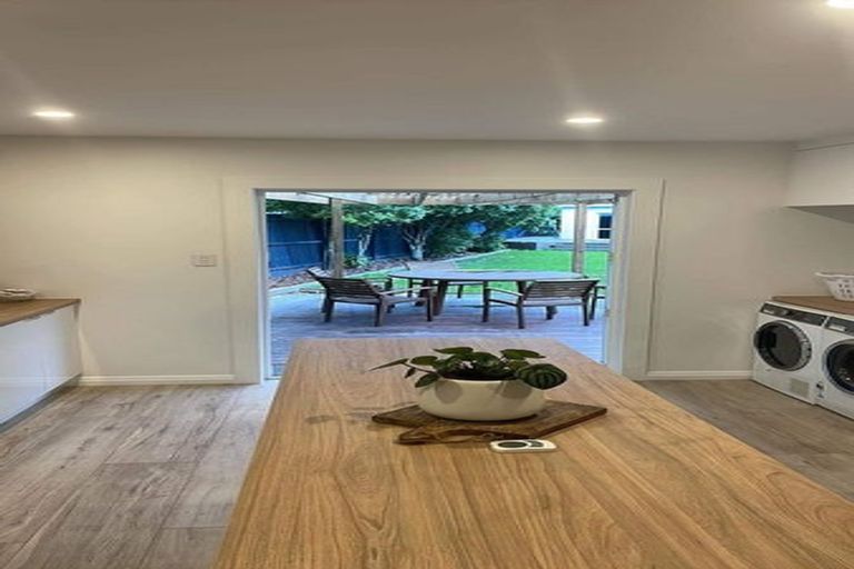 Photo of property in 7 Waimea Road, Nelson South, Nelson, 7010