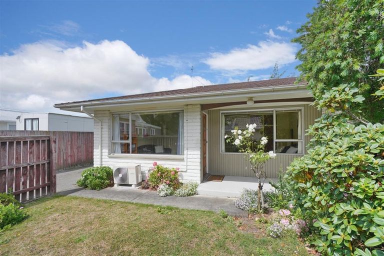 Photo of property in 3/16 Oxley Avenue, St Albans, Christchurch, 8014