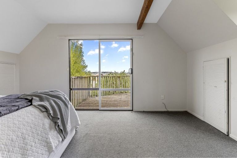 Photo of property in 53 Grace Crescent, Richmond Heights, Taupo, 3330