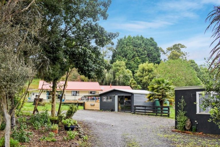 Photo of property in 12 Tame Porati Street, Manakau, Levin, 5573