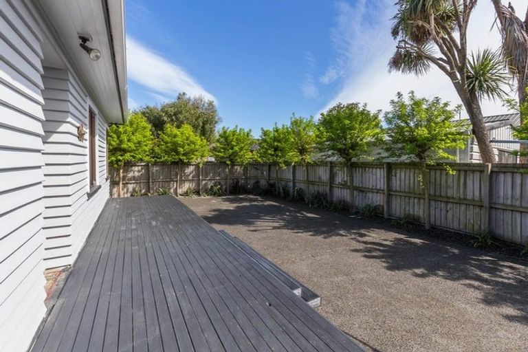 Photo of property in 2/21 Ashmole Street, Woolston, Christchurch, 8023