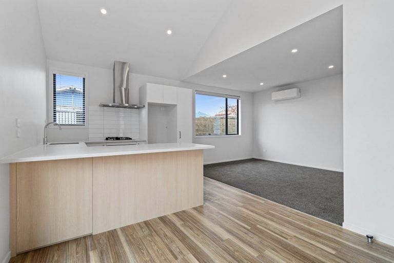 Photo of property in 3/4 Duncan Road, Saint Andrews, Hamilton, 3200