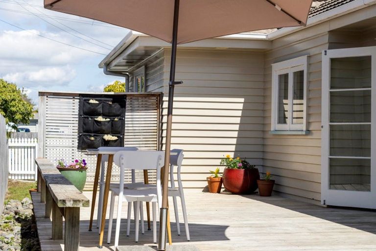 Photo of property in 67 Cook Street, Hamilton East, Hamilton, 3216