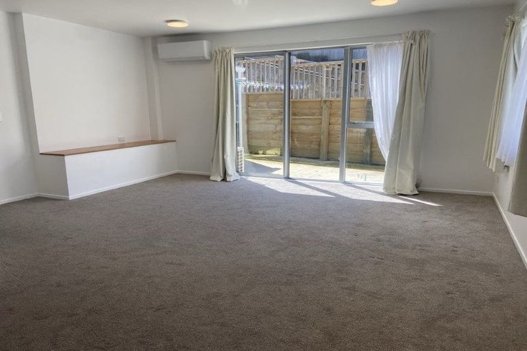 Photo of property in 10 Rondane Place, Tirohanga, Lower Hutt, 5010