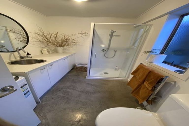 Photo of property in 1 Kopanga Road, Havelock North, 4130