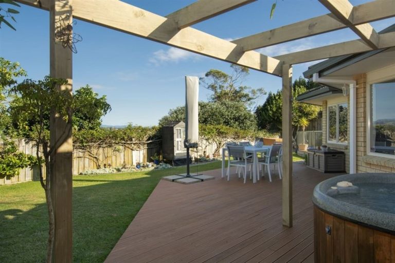 Photo of property in 16 Nivarna Way, Ohauiti, Tauranga, 3112