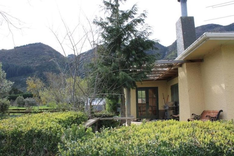 Photo of property in 383 East Takaka Road, East Takaka, Takaka, 7183