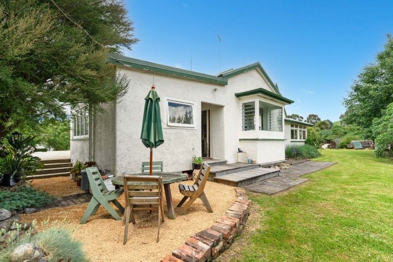 Photo of property in 56 Parkers Road, West Taratahi, Carterton, 5791