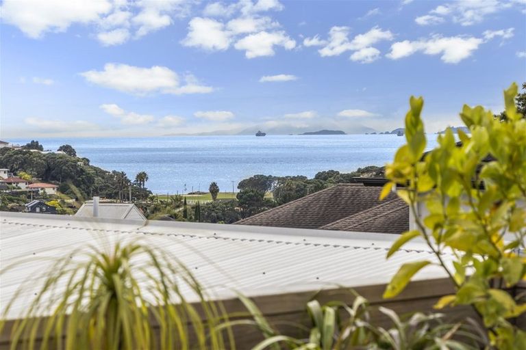 Photo of property in 1/51 East Coast Road, Milford, Auckland, 0620