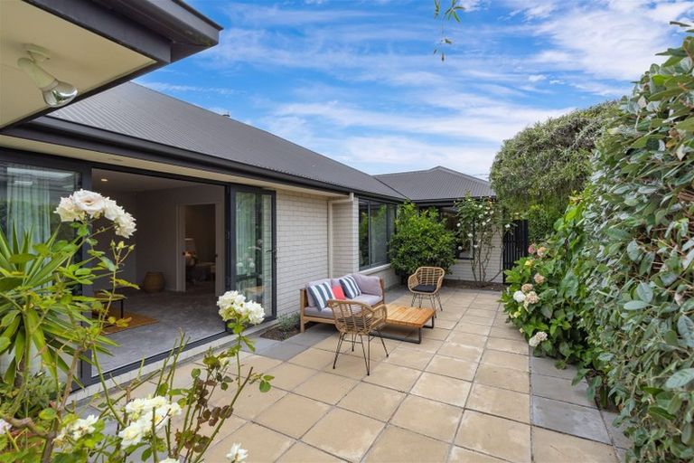 Photo of property in 82a Bryndwr Road, Bryndwr, Christchurch, 8052