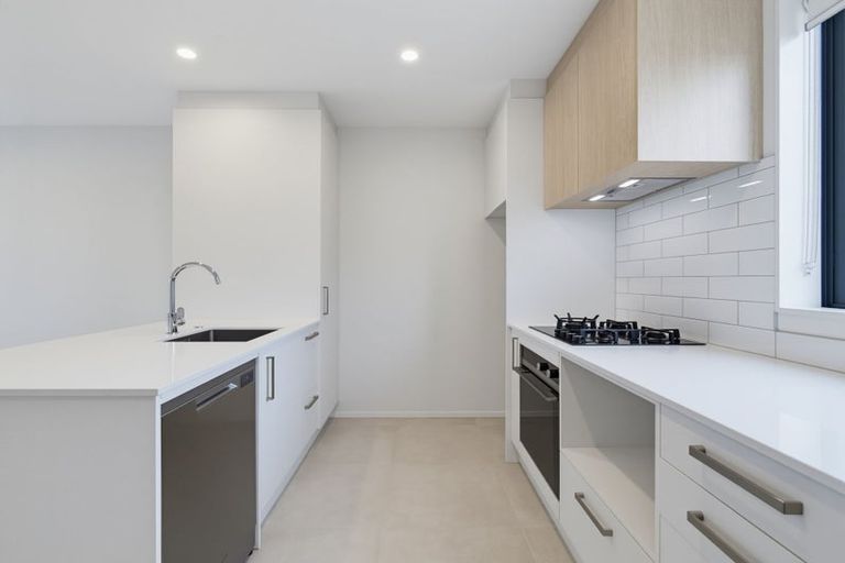 Photo of property in 23 Ngakoro Road, Karaka, Papakura, 2113