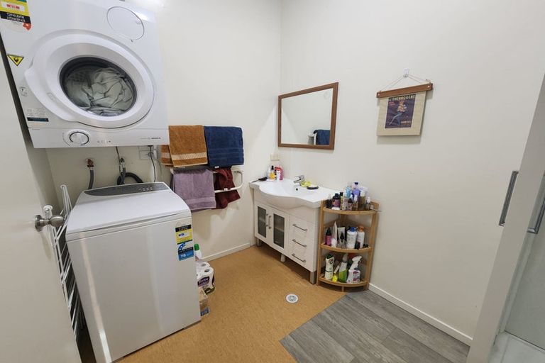 Photo of property in 4 Torrens Terrace, Mount Cook, Wellington, 6011