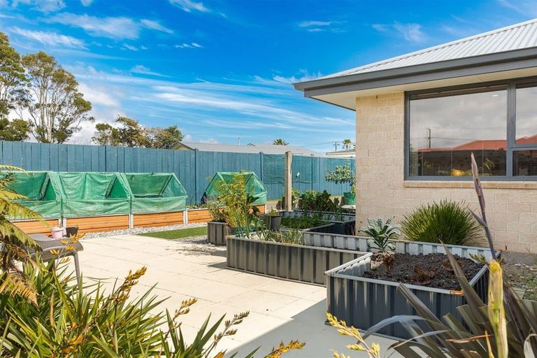 Photo of property in 34 Fonblanque Street, Westport, 7825