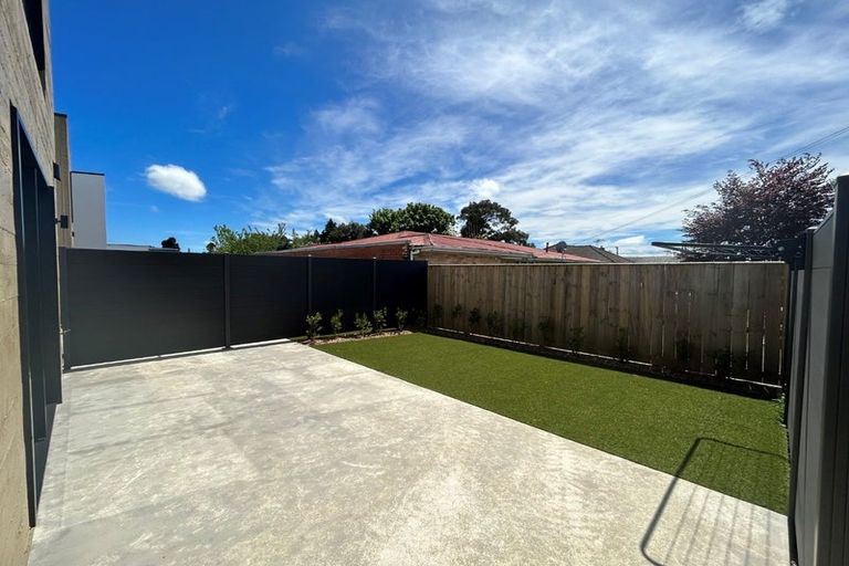 Photo of property in 73 Pipi Place, Levin, 5510