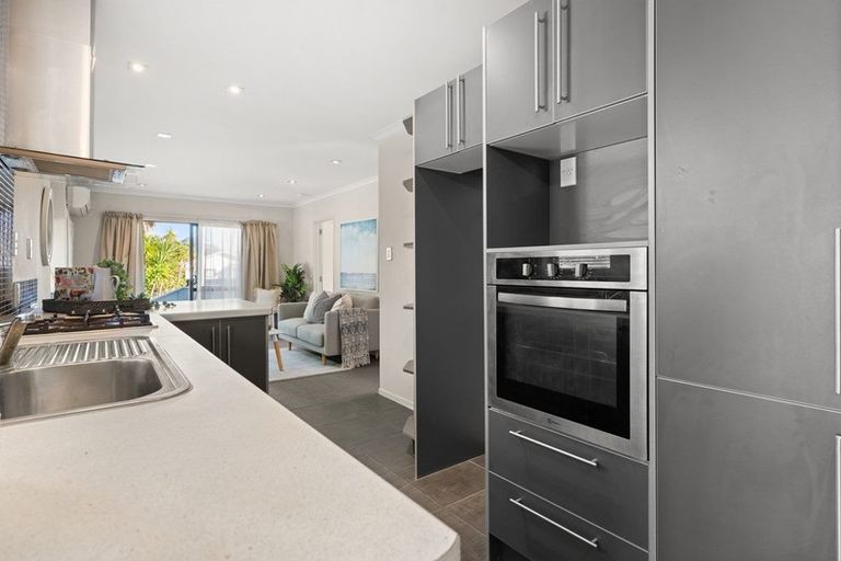 Photo of property in 8 Clyde Street, Mount Maunganui, 3116