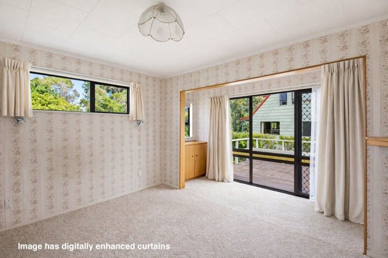 Photo of property in 27 Brandon Street, Otaki, 5512