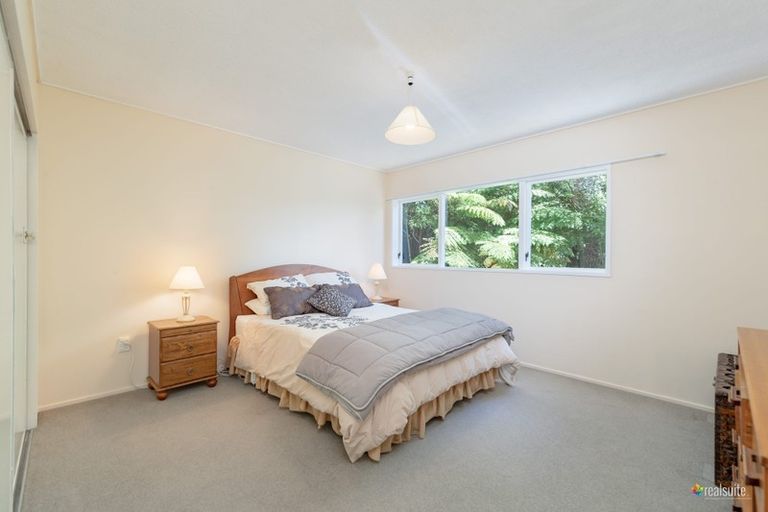 Photo of property in 58 Kamahi Street, Stokes Valley, Lower Hutt, 5019