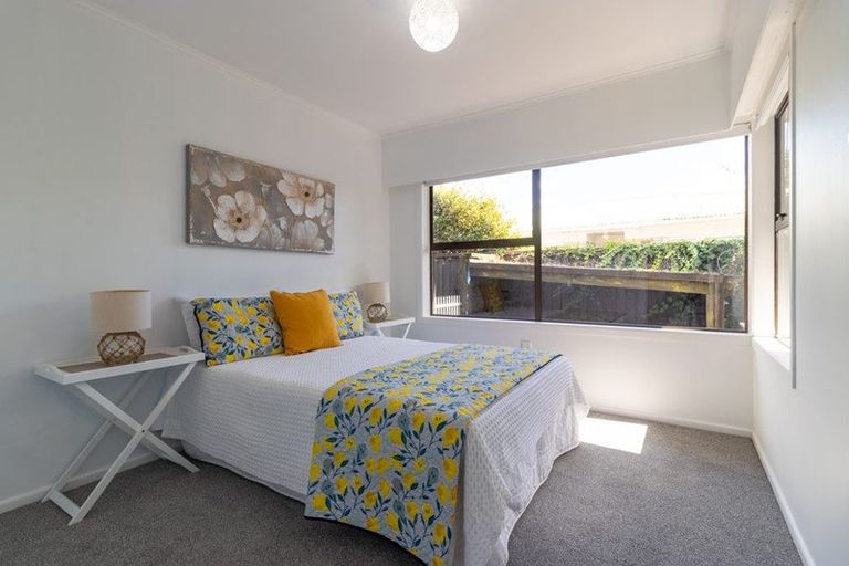 Photo of property in 6 Bowen Place, St Andrews, Hamilton, 3200