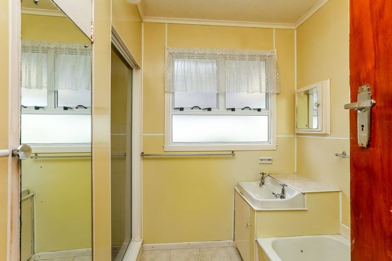 Photo of property in 108 Huatoki Street, Frankleigh Park, New Plymouth, 4310