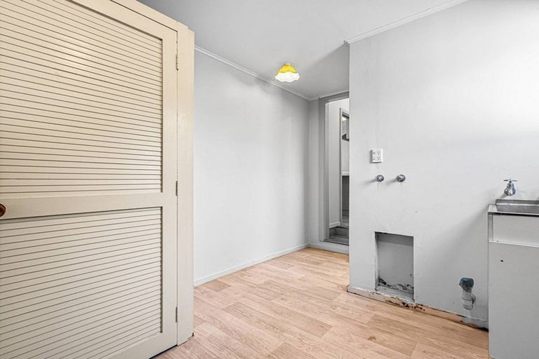 Photo of property in 30 Sheldon Street, Woolston, Christchurch, 8023