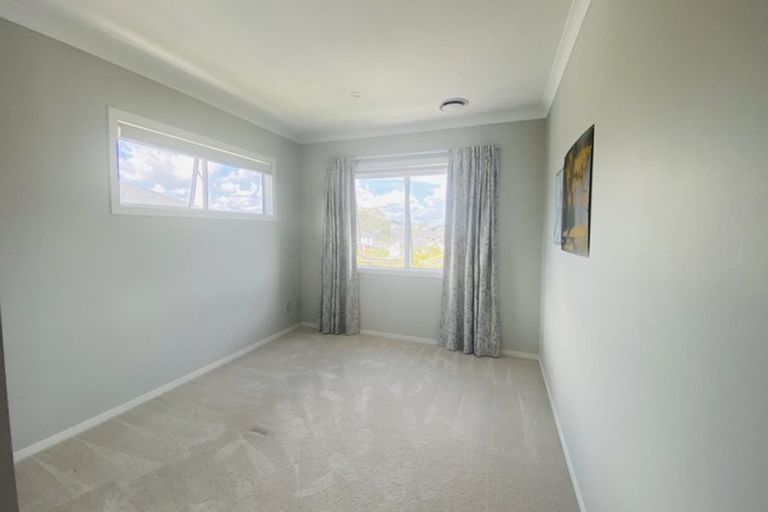 Photo of property in 30 Madison Terrace, Silverdale, 0932