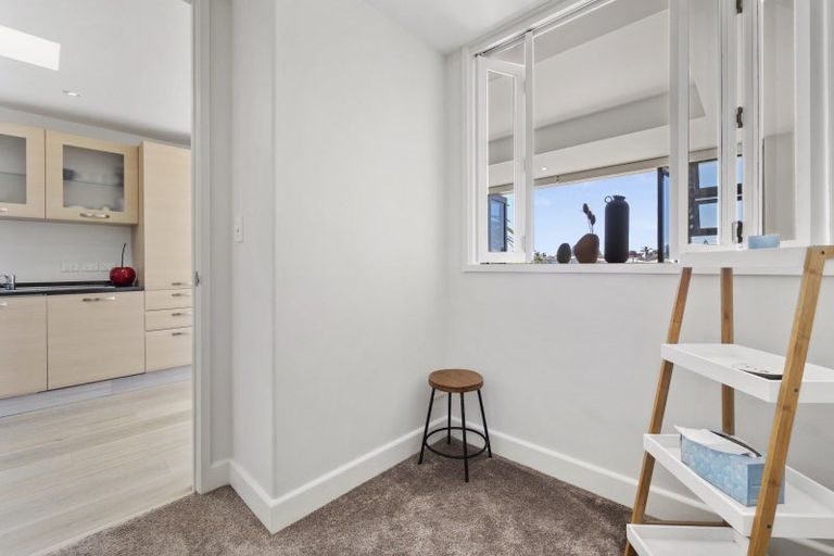 Photo of property in Customhouse Apartments, 314l Maunganui Road, Mount Maunganui, 3116