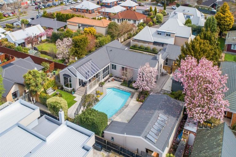 Photo of property in 234 Withells Road, Avonhead, Christchurch, 8042