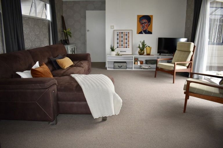 Photo of property in 54 Brougham Street, Westport, 7825