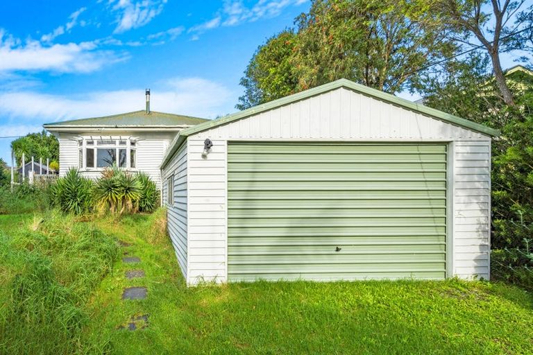 Photo of property in 19 Pakiri Road, Leigh, Warkworth, 0985