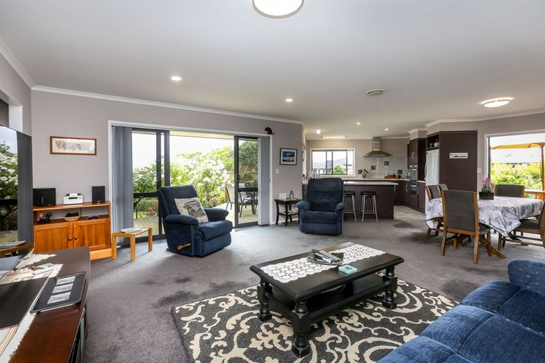 Photo of property in 32a Dillon Drive, Bell Block, New Plymouth, 4312