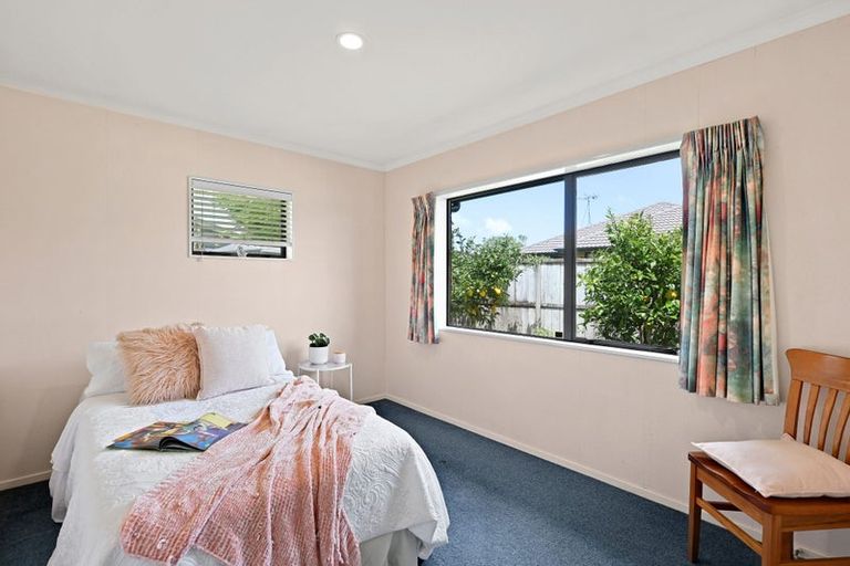 Photo of property in 25 Mangakoea Place, St Andrews, Hamilton, 3200