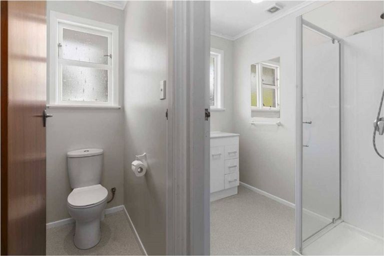 Photo of property in 19 Collingwood Street, Waterloo, Lower Hutt, 5011