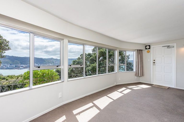 Photo of property in 8 Roseneath Terrace, Roseneath, Wellington, 6011