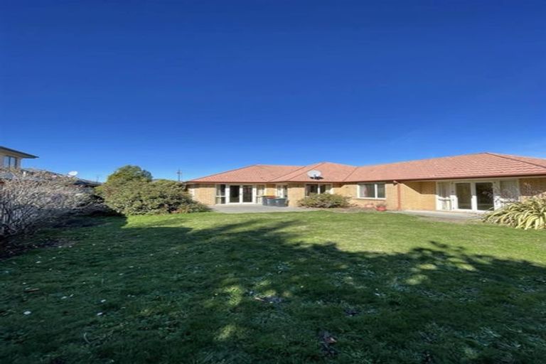 Photo of property in 4 Coppinger Terrace, Aidanfield, Christchurch, 8025